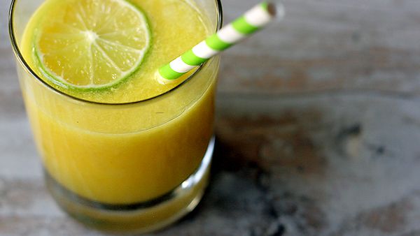 شراب التفاح مع الأناناس