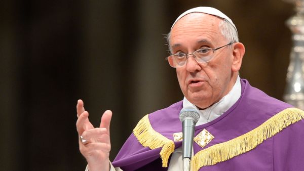 Pope Francis offered special prayers for 71 Syrian refugees who were found dead in the back of a truck in Austria. (AFP/File)