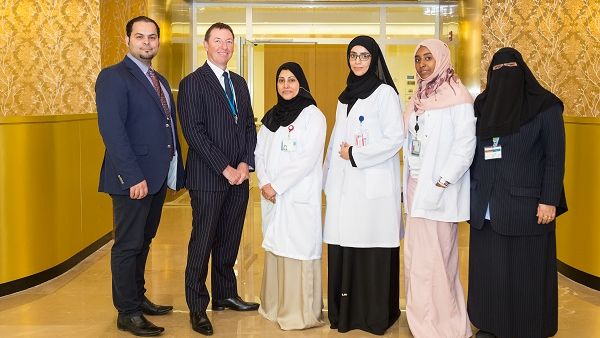 Clinicians from HMC’s gynecology-oncology and colposcopy clinics welcome patients to WWRC’s Outpatient Department Clinicians from HMC’s gynecology-oncology and colposcopy clinics welcome patients to WWRC’s Outpatient Department