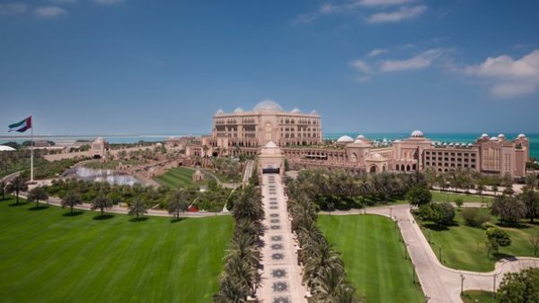 قصر الامارات