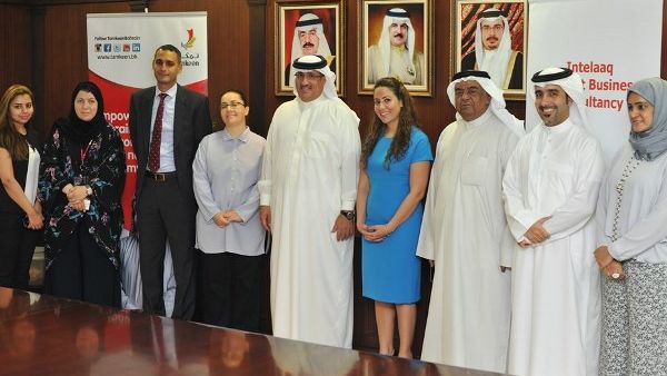 Shaikh Mohammad Bin Essa Al Khalifa and Dr. Zakaria Hejres and representative from both parties during the signing ceremony Shaikh Mohammad Bin Essa Al Khalifa and Dr. Zakaria Hejres and representative from both parties during the signing ceremony
