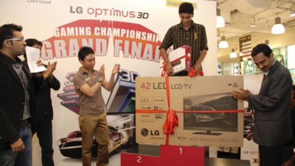 The winners of the LG Optimus 3D Gaming Championship