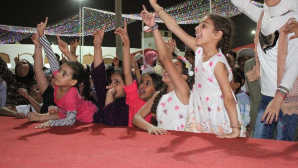 تضمنت احتفالية الشركة عدداً من المسابقات والفقرات والأغاني الوطنية وتلوين الوجوه الألعاب السحرية. تضمنت احتفالية الشركة عدداً من المسابقات والفقرات والأغاني الوطنية وتلوين الوجوه الألعاب السحرية.