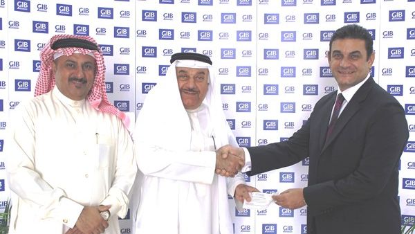 أحمد العلي - الأمين المالي للجمعية البحرينية لمتلازمة داون جهاد الزين – نائب رئيس مجلس إدارة الجمعية البحرينية لمتلازمة داون نادر شاهين - رئيس إدارة الاتصال المؤسسي

