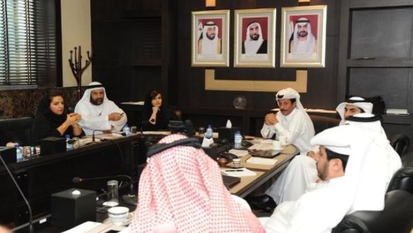 خلال الاجتماع