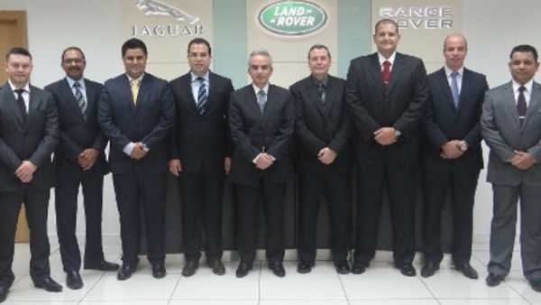 APM - JLR group photo