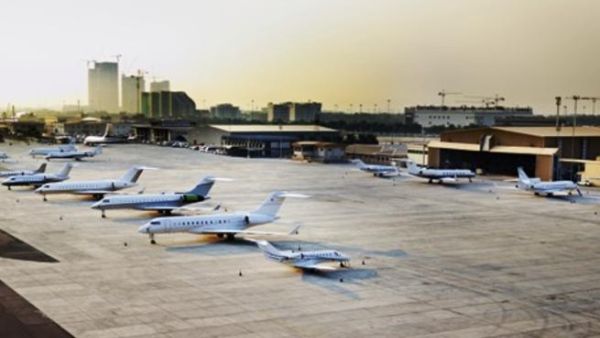 Al Bateen Airport registered 15 new visiting aircraft operators in March 2011 alone Al Bateen Airport registered 15 new visiting aircraft operators in March 2011 alone