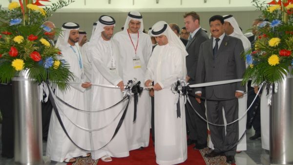 المزروعي يفتتح مؤتمر ابوظبي الطبي 2010