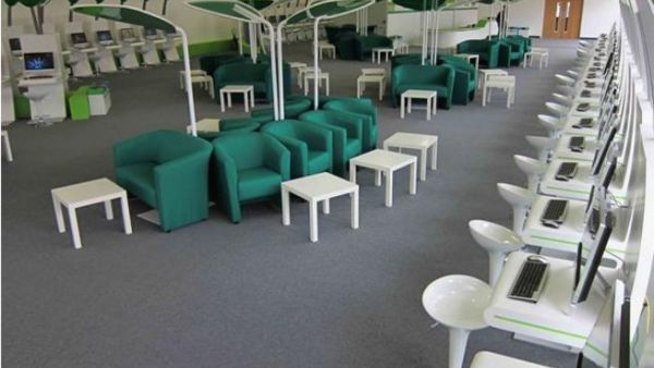 The Acer Internet Lounge