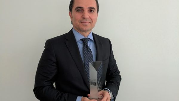 احمد زريقي، مدير حلول التواصل لدى سيسكو الشرق الأوسط احمد زريقي، مدير حلول التواصل لدى سيسكو الشرق الأوسط