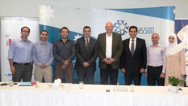 مدراء أخطبوط وOasis 500