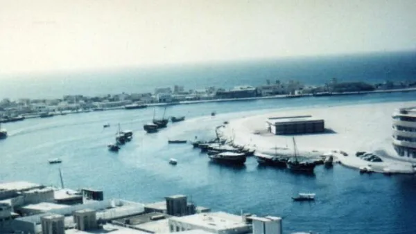 مكتبة دبي العامة