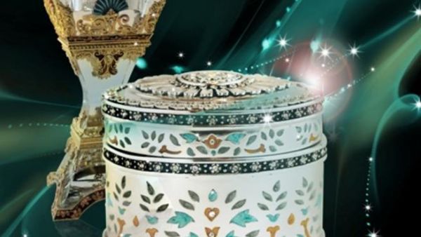 العود