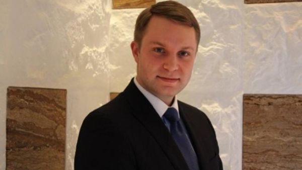 Andreas Magnus, F&B Manager at Kempinski Hotel Mall of the Emirates Andreas Magnus, F&B Manager at Kempinski Hotel Mall of the Emirates