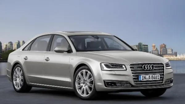 أودي A8