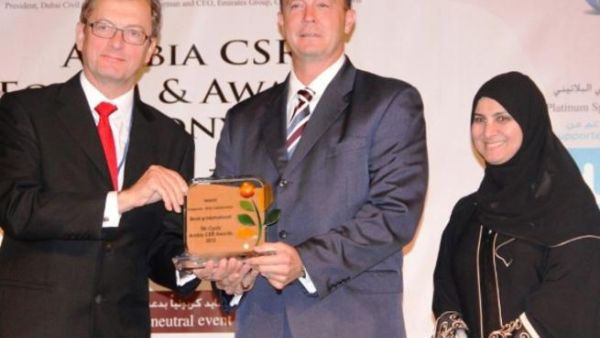 Boeing receiving the award