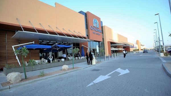 سيحصل أول 1000 زائر يتسوق لدى اثنين من متاجر سيتي سنتر معيصم وسيتي سنتر الشندغة فوراً على قيمة مشترياتهم على شكل بطاقات "هديتي" بقيمة 200 درهم إماراتي كحد أقصى للجائزة.