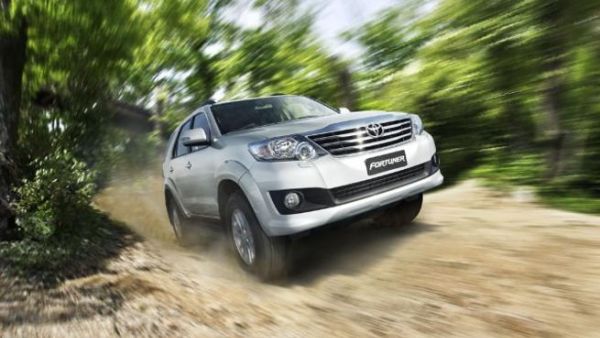 Toyota Fortuner 2012