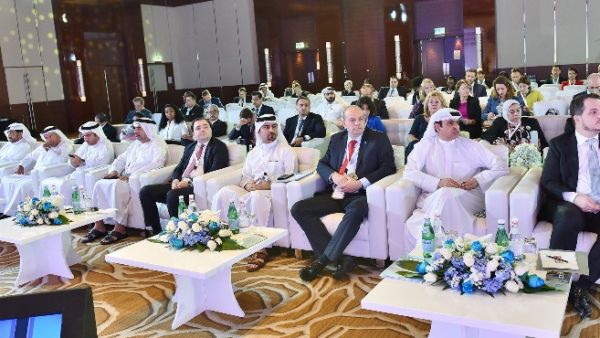 خلال المؤتمر