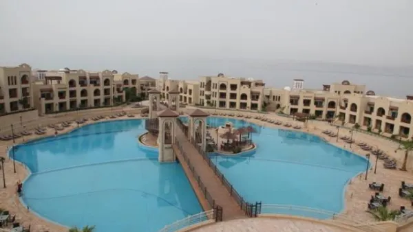 منتجع و سبا كراون كراون بلازا البحر الميت- الأردن