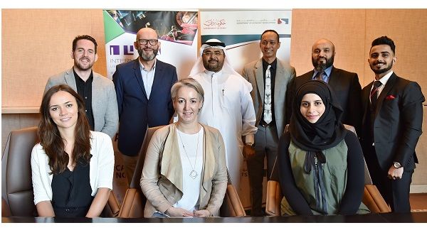 فريق عمل دائرة التنمية الاقتصادية والجمعية الدولية للفعاليات الحية