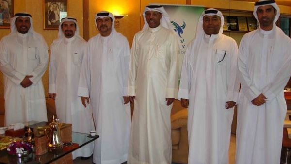 Abdulrahman Qassim Al Ali with the visiting delegation Abdulrahman Qassim Al Ali with the visiting delegation