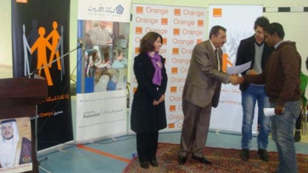 Orange Jordan graduate 305 beneficiaries from the Northern Jordan Valley