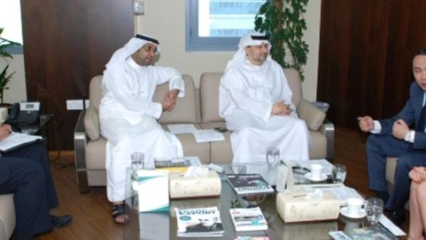 خلال الاجتماع