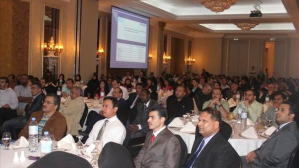 خلال المؤتمر