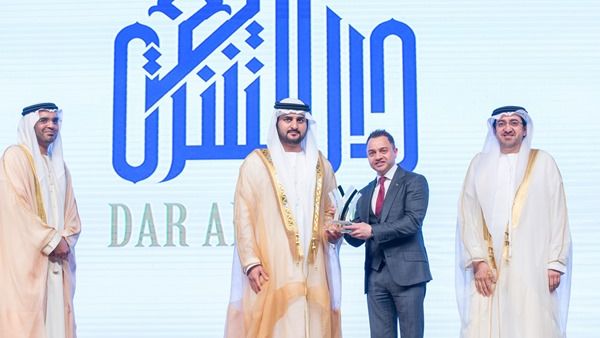 Dr. Adnan Chilwan, Group CEO at Dubai Islamic Bank, receives the award from HH Deputy Ruler of Dubai Dr. Adnan Chilwan, Group CEO at Dubai Islamic Bank, receives the award from HH Deputy Ruler of Dubai