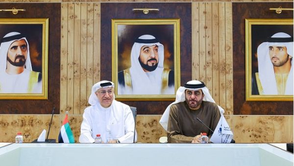  الدكتور منصور العور، رئيس جامعة حمدان بن محمد الذكية والدكتور عبد السلام المدني، رئيس اندكس القابضة والرئيس التنفيذي لإبداعات عربية.