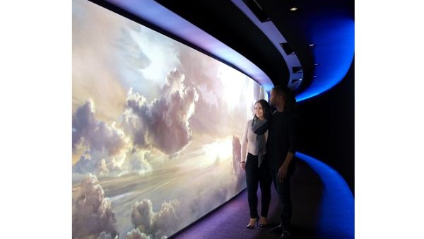 مجمع ريل سينما في دبي مارينا مول