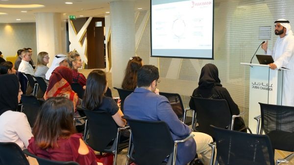 خلال الندوة خلال الندوة