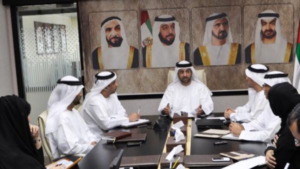 خلال الإجتماع