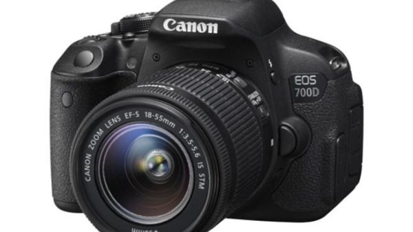 Canon EOS 700D