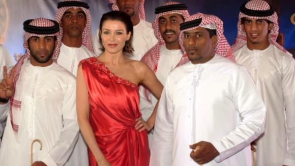 Etihad brand ambassador Dannii Minogue with traditional Emirati dancers at Etihad’s cocktail reception in Melbourne Etihad brand ambassador Dannii Minogue with traditional Emirati dancers at Etihad’s cocktail reception in Melbourne