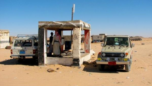 كثير من المحطات في اليمن وقعت فيها مشاكل من شدة الزحام حيث قتل فيها شخص وأصيب آخر وأحرقت إحدى المحطات