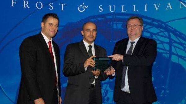 Rashed Al Ghafri Receiving the Frost and Sullivan award Rashed Al Ghafri Receiving the Frost and Sullivan award
