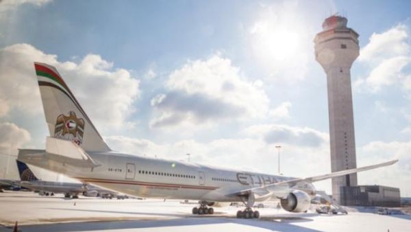 Etihad Airways today opened the doors on one of its brand new aircraft for the airline’s first-ever ‘on-board showcase’ in Washington