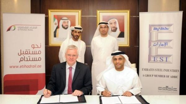 Richard Bowker CBE, CEO of Etihad Rail, and Saeed Ghumran Al Romaithi, Acting CEO at Emirates Steel during the signing Richard Bowker CBE, CEO of Etihad Rail, and Saeed Ghumran Al Romaithi, Acting CEO at Emirates Steel during the signing