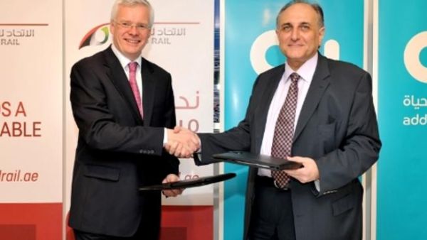 Richard Bowker, CEO of Etihad Rail, and Osman Sultan, CEO of du
