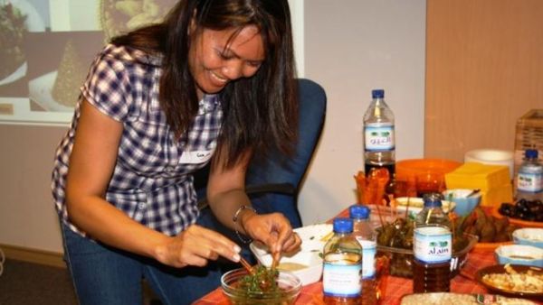 Starting with an explanation of the Islamic call to prayer and a short iftar, attendees were then treated to a crash course in Arabic food where they sampled such authentic fare as dates, aromatic jallab, labneh, and hummus