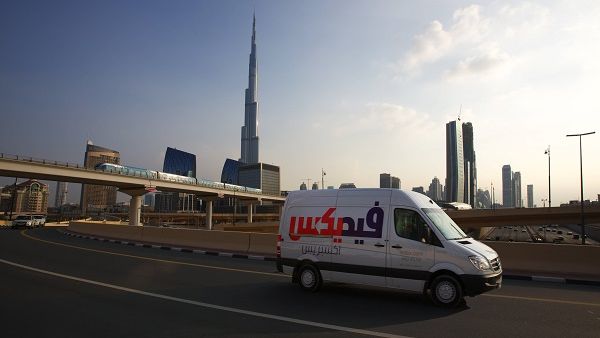 كانت فيديكس قد ابتكرت علامتها التجارية بمنتهى الدقة والعناية منذ أكثر من أربعة عقود، لتعكس من خلالها التزامها تجاه عملائها وشركائها وفرق عملها.
