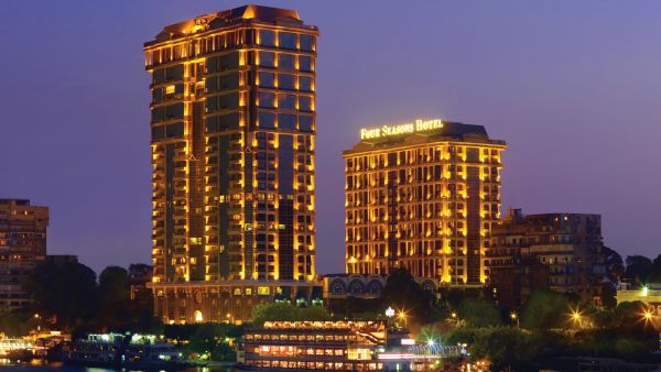 Four Seasons Hotel Cairo at The First Residence