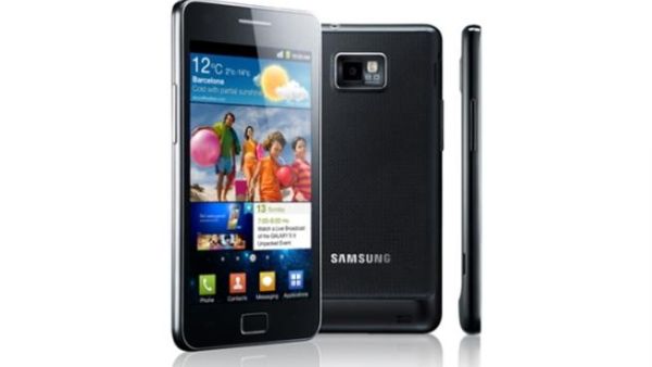 الهاتف الذكي GALAXY S II من سامسونج الهاتف الذكي GALAXY S II من سامسونج