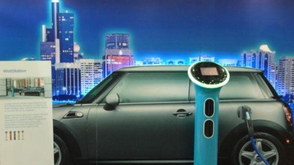 GE smart WattStation electric vehicle charger GE smart WattStation electric vehicle charger