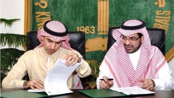 Walid Abukhaled, GE’s President & Chief Executive Officer for Saudi Arabia and Bahrain, signed the MoU with Dr Khaled S. Al Sultan, Rector of KFUPM, at a ceremony held in Dhahran