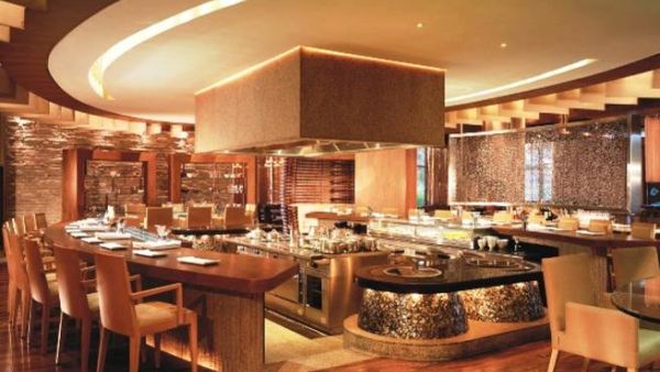 Grand Hyatt Dubai iZ Restaurant Grand Hyatt Dubai iZ Restaurant