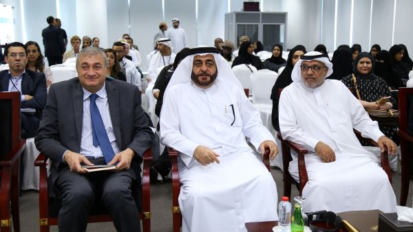 H.E. Sulaiman Al Ansari, CEO of the Hamdan Bin Rashid Al Maktoum Award for Distinguished Academic Performance and Dr. Mansoor Al Awar, Chancellor of HBMSU