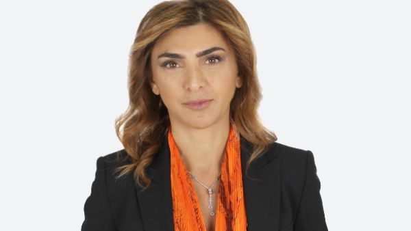 فاتن حلبي مديرة مبيعات إقليمي في أسواق البحرين والكويت والعراق وباكستان فاتن حلبي مديرة مبيعات إقليمي في أسواق البحرين والكويت والعراق وباكستان
